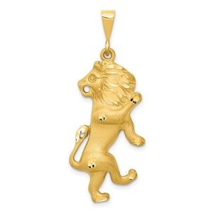 Million Charms 10k Yellow Gold Leo Zodiac Charm Pendant